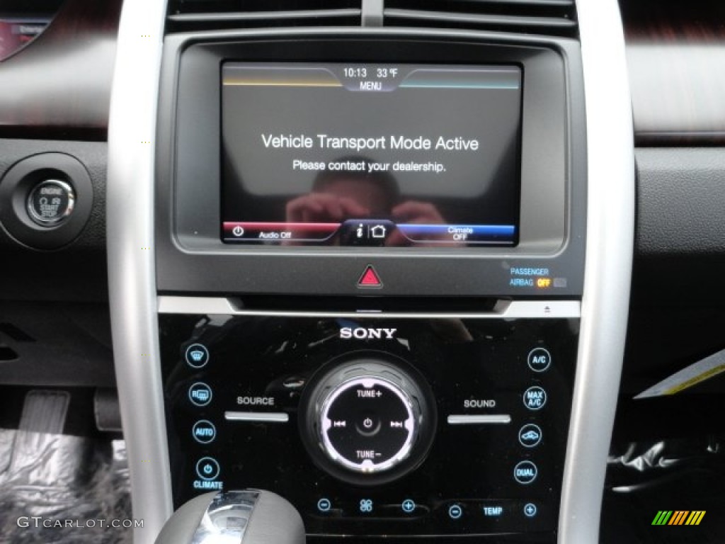 2012 Edge Limited AWD - White Platinum Metallic Tri-Coat / Charcoal Black photo #19