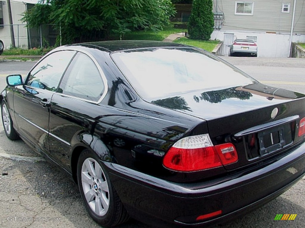 2005 3 Series 325i Coupe - Jet Black / Sand photo #4