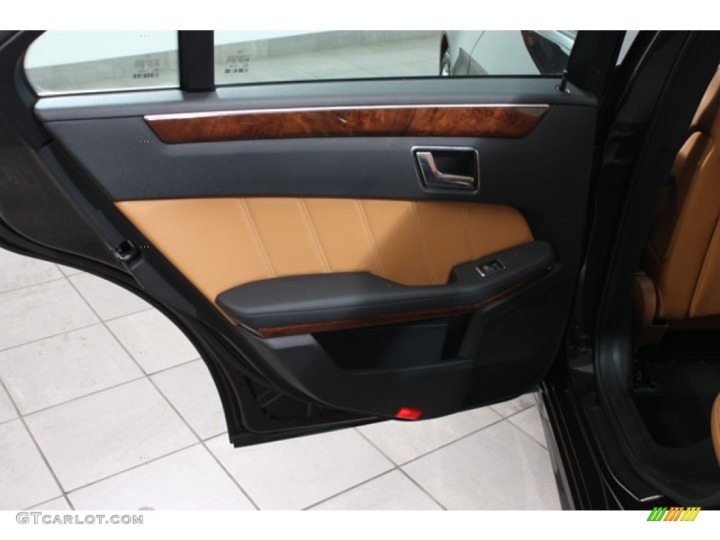 2011 Mercedes-Benz E 350 4Matic Sedan Natural Beige/Black Door Panel Photo #59502027