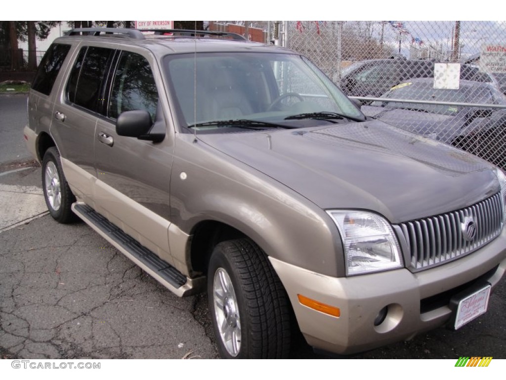2004 Mountaineer V8 AWD - Mineral Gray Metallic / Medium Dark Parchment photo #2