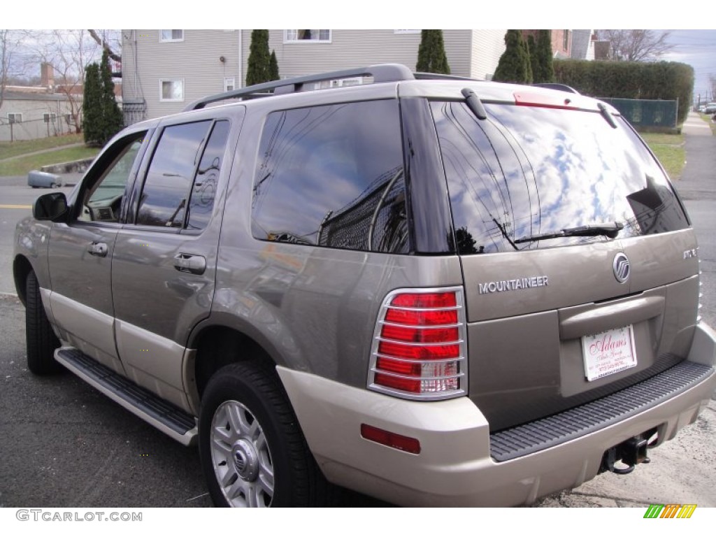 2004 Mountaineer V8 AWD - Mineral Gray Metallic / Medium Dark Parchment photo #3