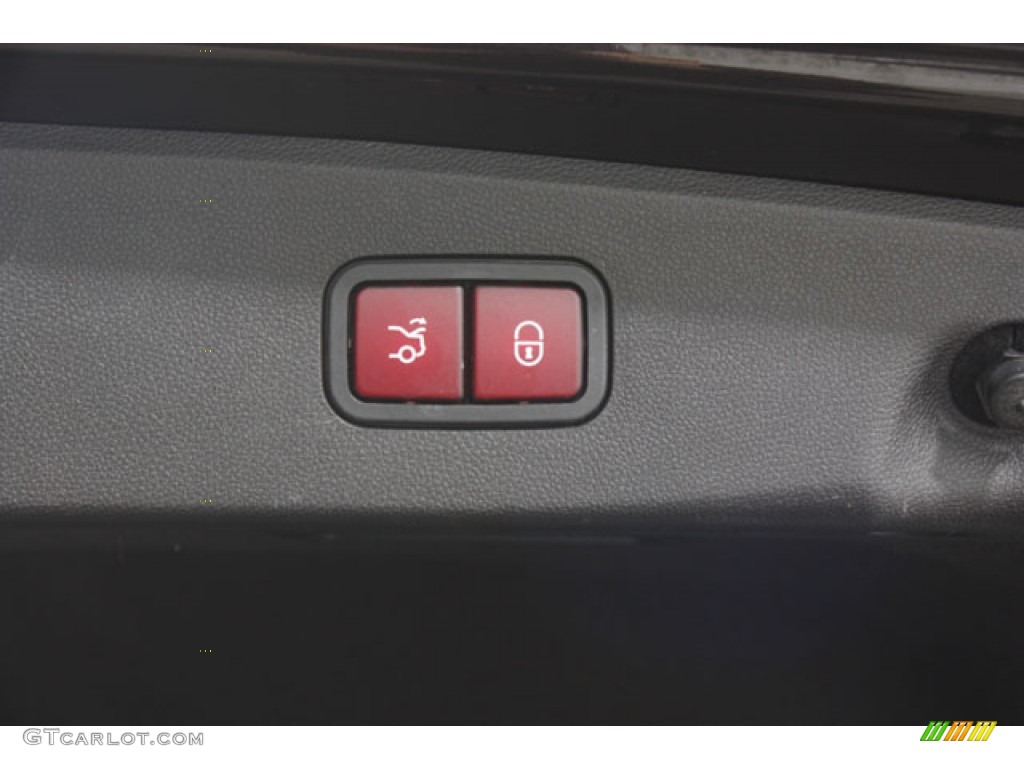 2011 Mercedes-Benz E 350 4Matic Sedan Controls Photo #59502087