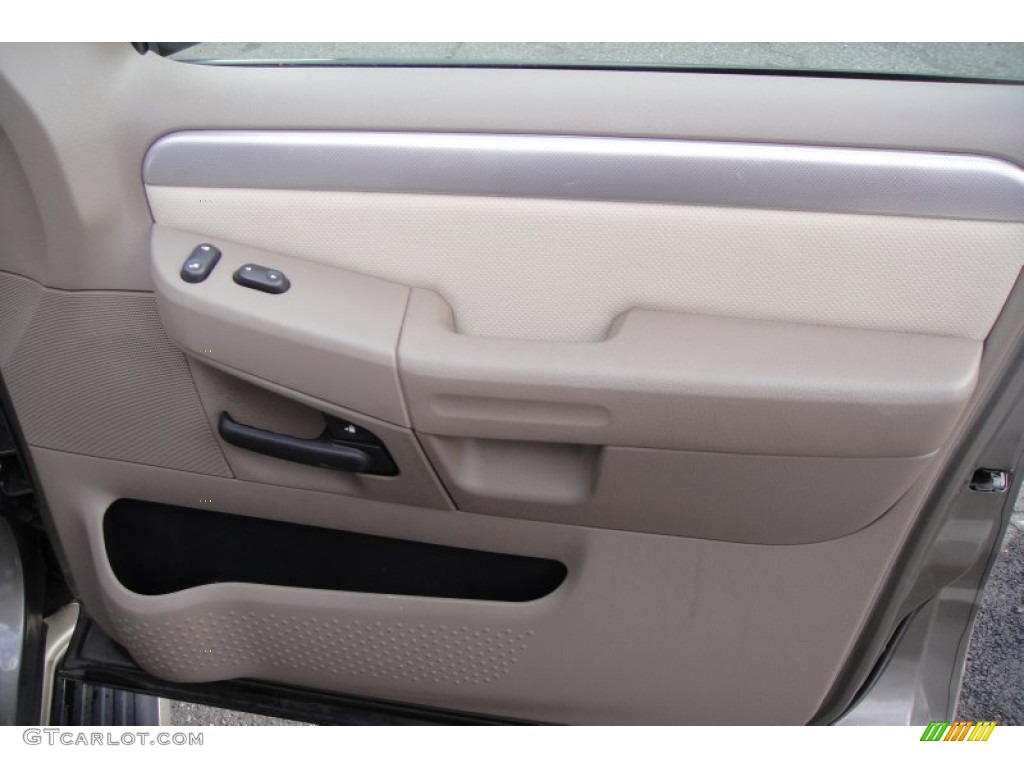2004 Mountaineer V8 AWD - Mineral Gray Metallic / Medium Dark Parchment photo #15