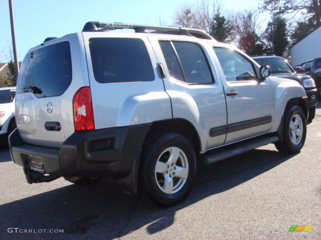 2007 Xterra SE 4x4 - Silver Lightning Metallic / Steel/Graphite photo #4