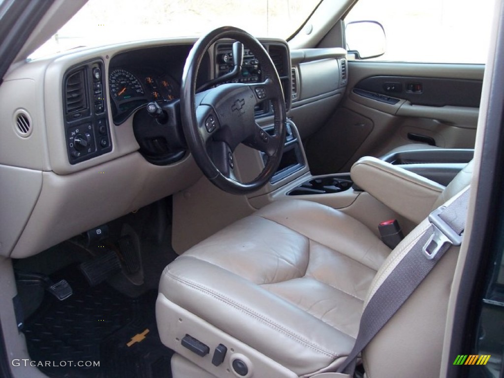 2004 Avalanche 1500 Z71 4x4 - Dark Green Metallic / Medium Neutral Beige photo #36