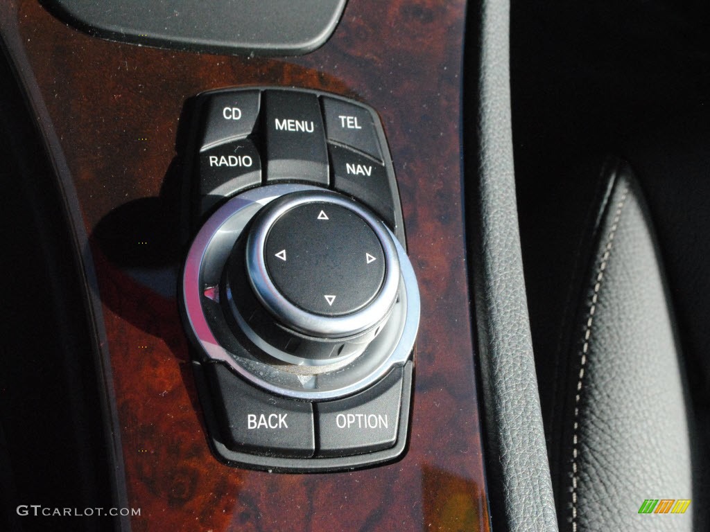 2010 BMW 3 Series 328i Sedan Controls Photo #59509410