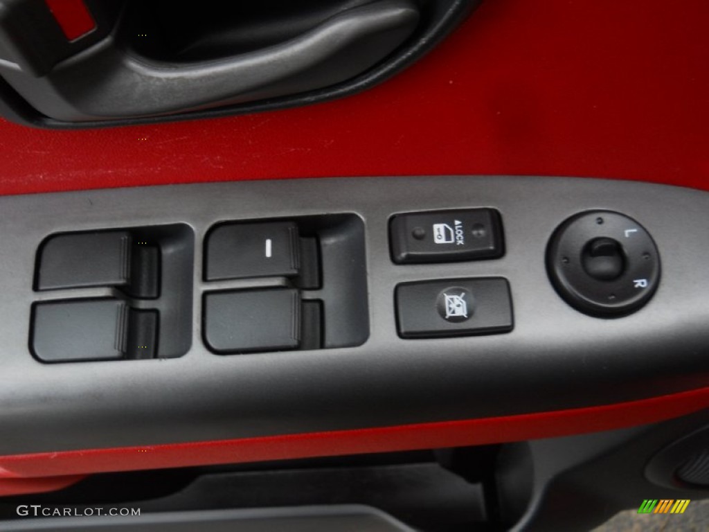 2010 Kia Soul Sport Controls Photo #59510457