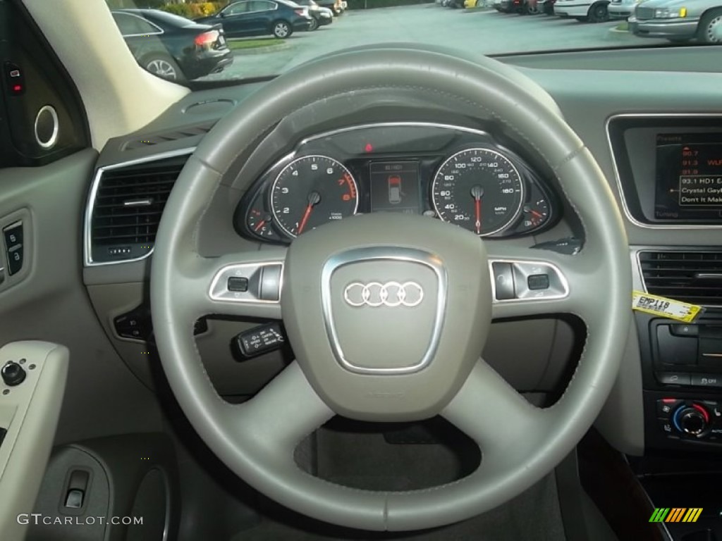 2011 Audi Q5 3.2 quattro Cardamom Beige Steering Wheel Photo #59510975