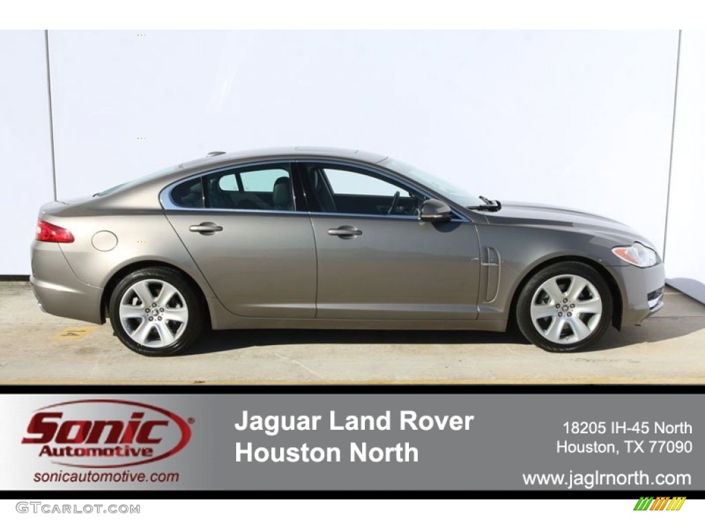 Vapour Grey Metallic Jaguar XF