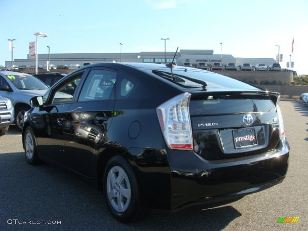 2010 Prius Hybrid IV - Black / Dark Gray photo #4