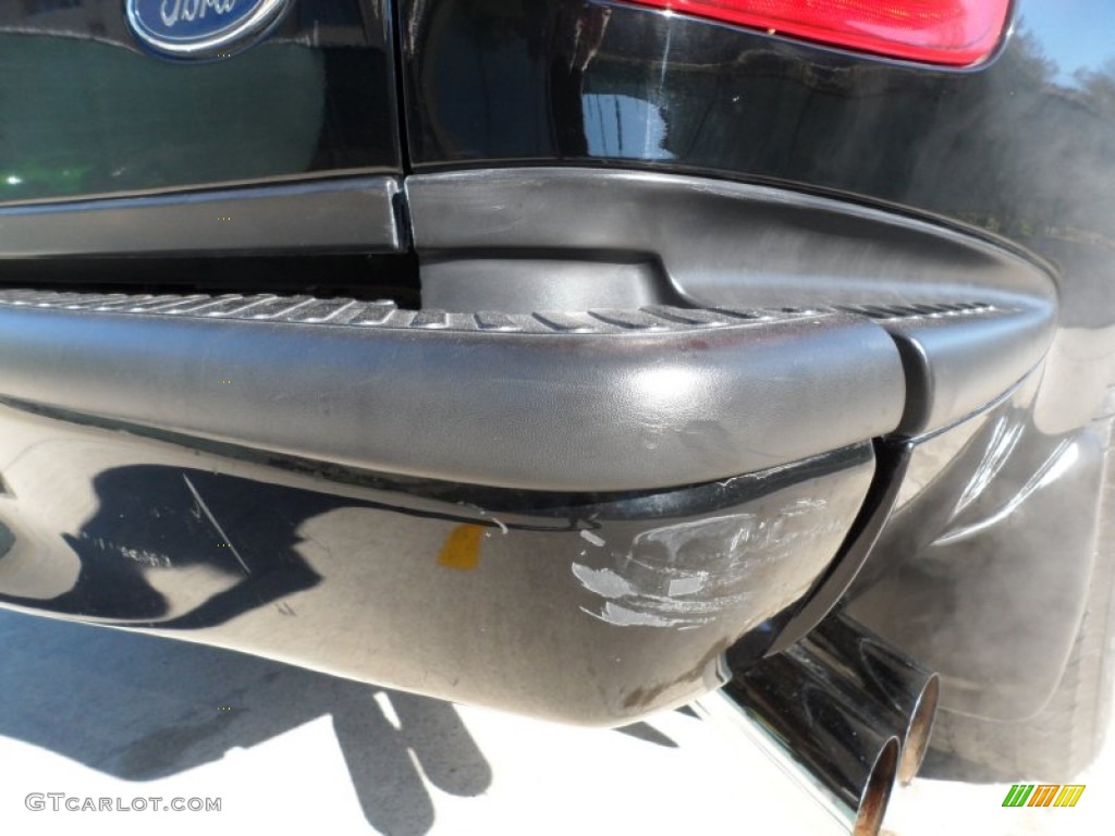 2000 F150 Harley Davidson Extended Cab - Black / Dark Graphite photo #17