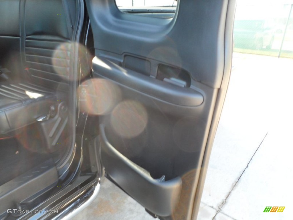 2000 F150 Harley Davidson Extended Cab - Black / Dark Graphite photo #30