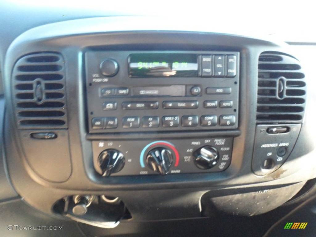 2000 F150 Harley Davidson Extended Cab - Black / Dark Graphite photo #38