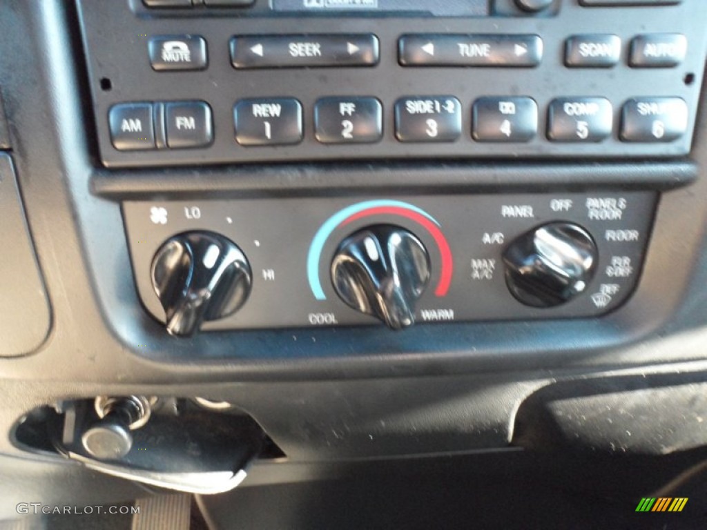 2000 F150 Harley Davidson Extended Cab - Black / Dark Graphite photo #40