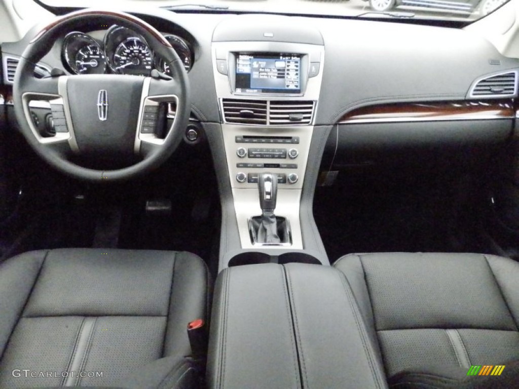 2012 Lincoln MKT EcoBoost AWD Charcoal Black Dashboard Photo #59515944