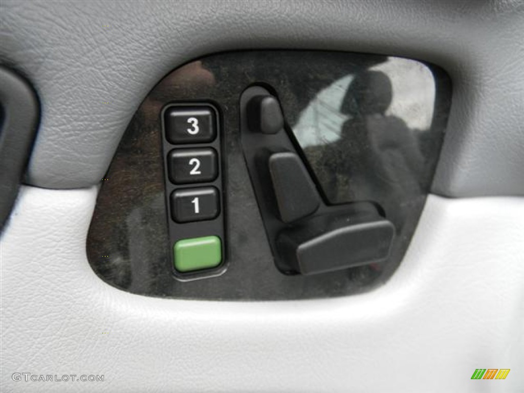 2003 Mercedes-Benz CLK 430 Cabriolet Controls Photo #59516394