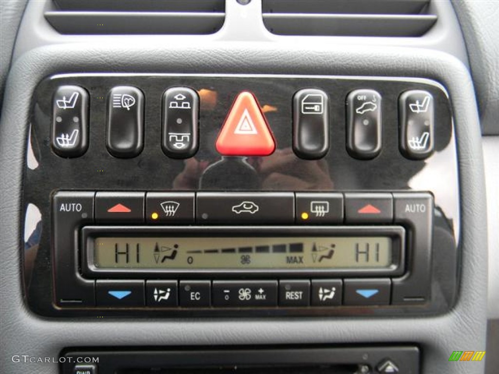 2003 Mercedes-Benz CLK 430 Cabriolet Controls Photo #59516426