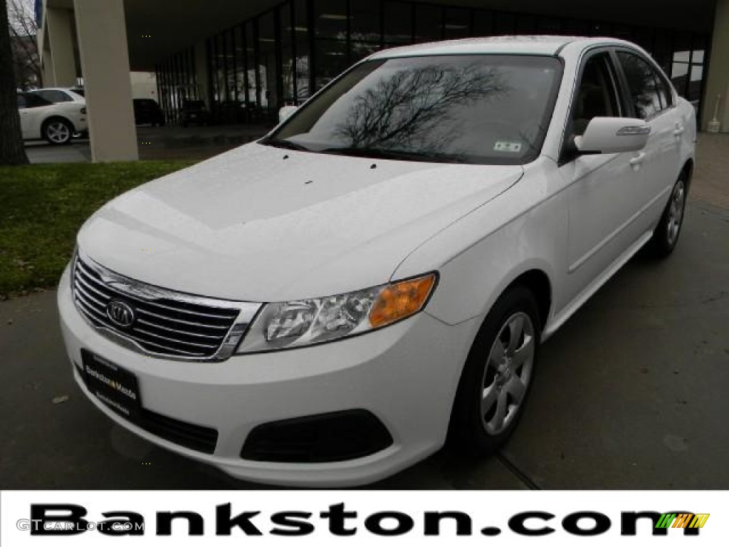 2009 Optima LX - Clear White / Beige photo #1