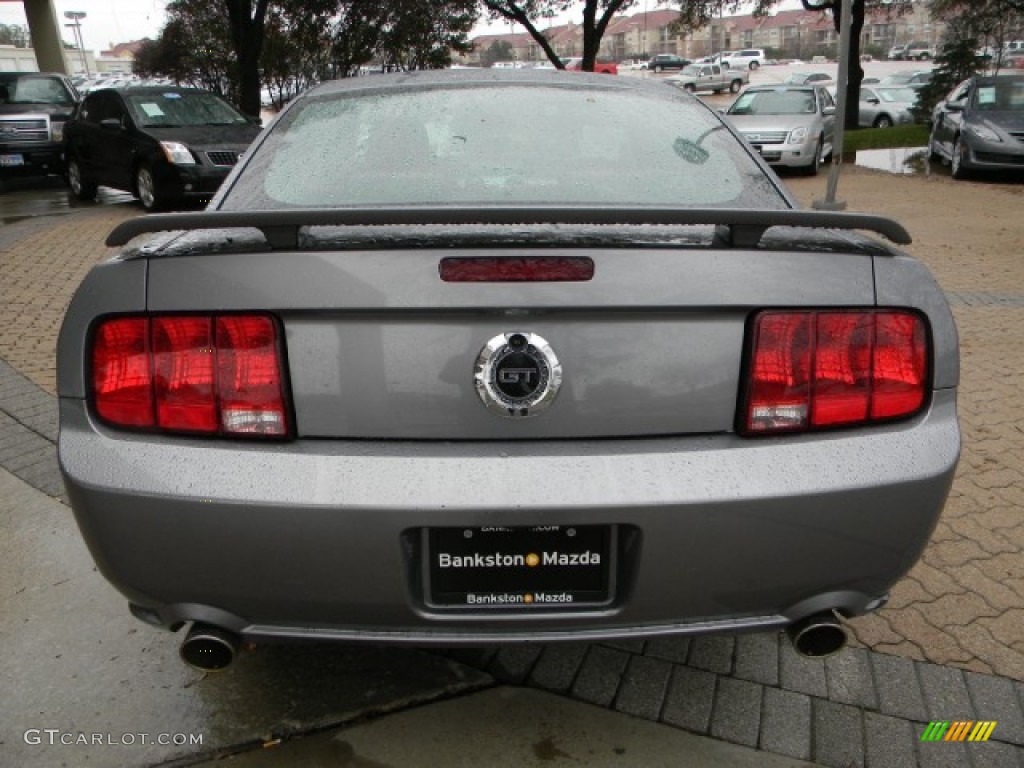 2006 Mustang GT Premium Coupe - Tungsten Grey Metallic / Red/Dark Charcoal photo #4
