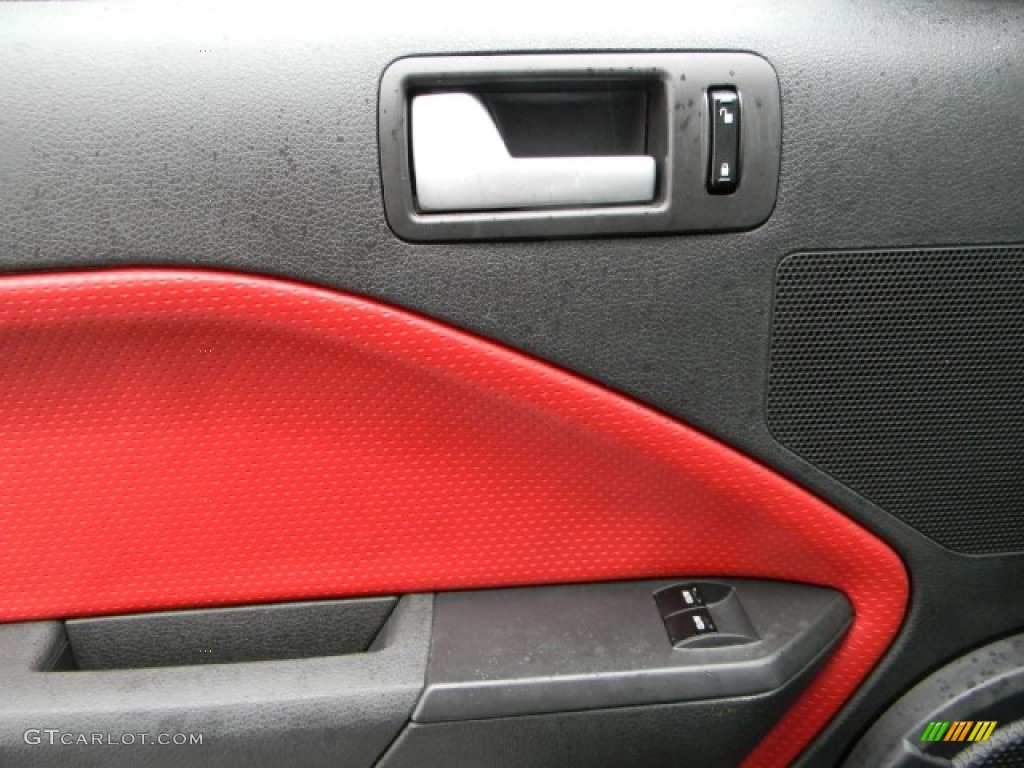 2006 Mustang GT Premium Coupe - Tungsten Grey Metallic / Red/Dark Charcoal photo #12