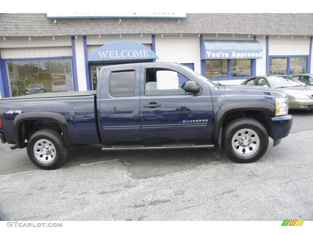 2009 Silverado 1500 LS Extended Cab 4x4 - Imperial Blue Metallic / Dark Titanium photo #4
