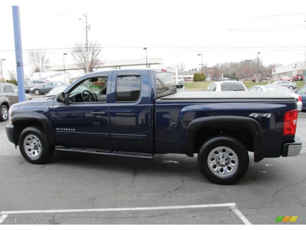 2009 Silverado 1500 LS Extended Cab 4x4 - Imperial Blue Metallic / Dark Titanium photo #12