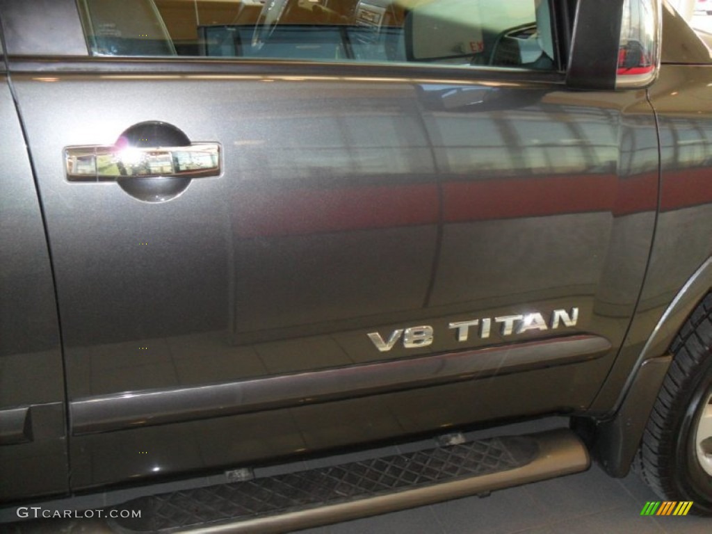 2008 Titan LE Crew Cab 4x4 - Smoke Gray / Charcoal photo #12