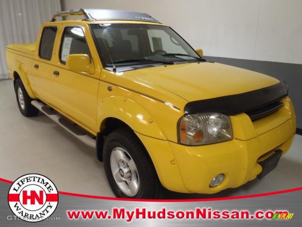2002 Frontier SE Crew Cab - Solar Yellow / Charcoal photo #1