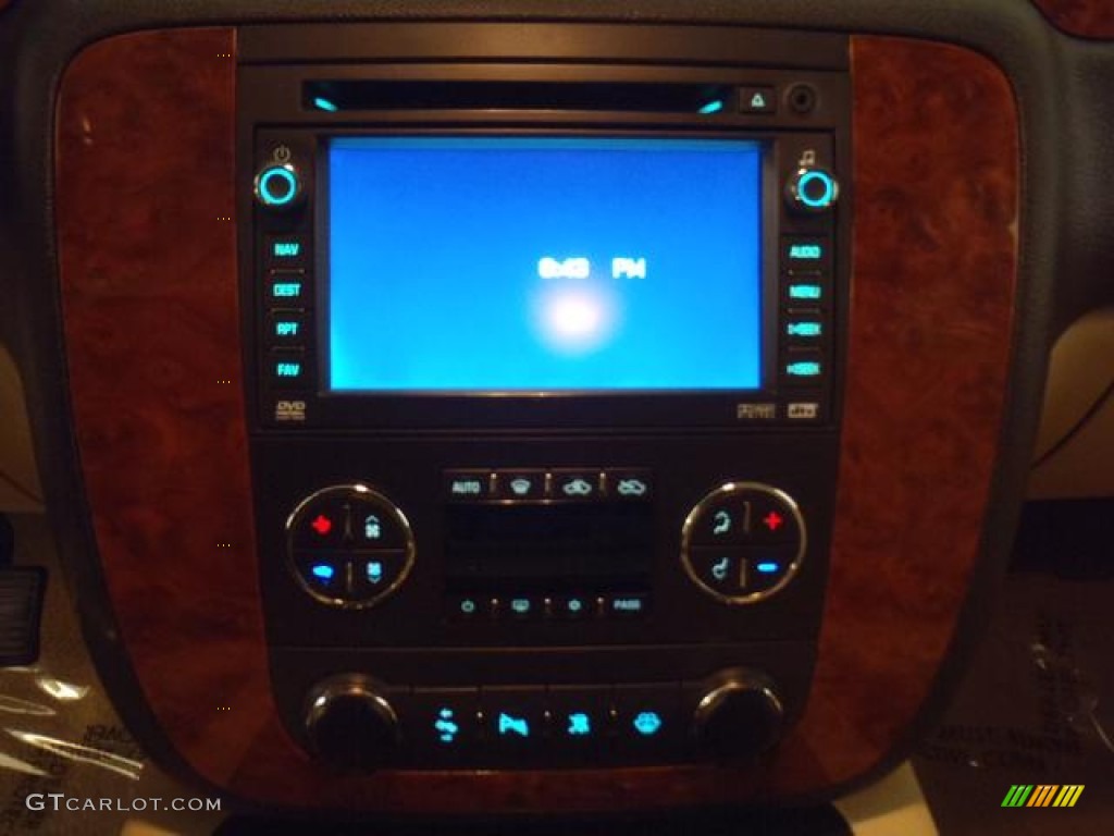 2008 Silverado 1500 LTZ Crew Cab 4x4 - Black / Light Cashmere/Ebony Accents photo #24