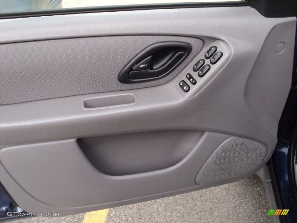 2002 Escape XLS V6 - True Blue Metallic / Medium Graphite photo #6