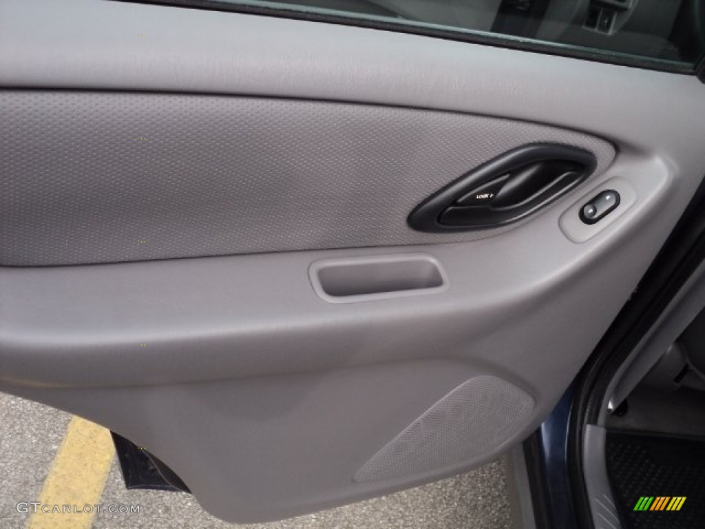 2002 Escape XLS V6 - True Blue Metallic / Medium Graphite photo #9