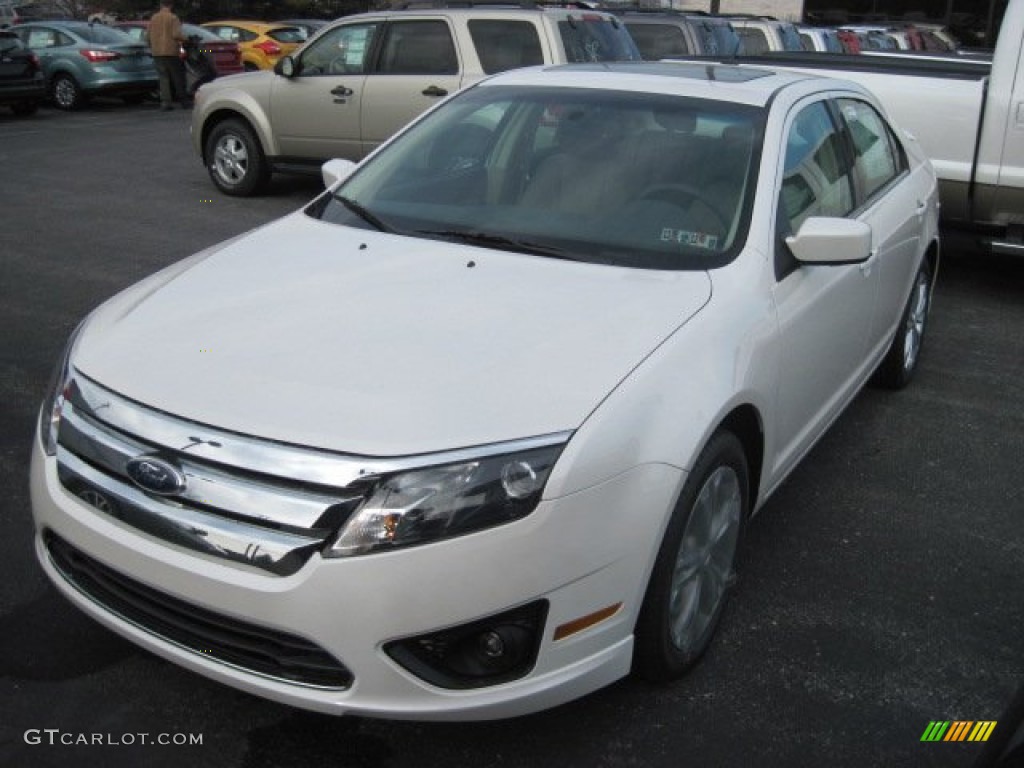 2012 Fusion SE - White Suede / Medium Light Stone photo #1