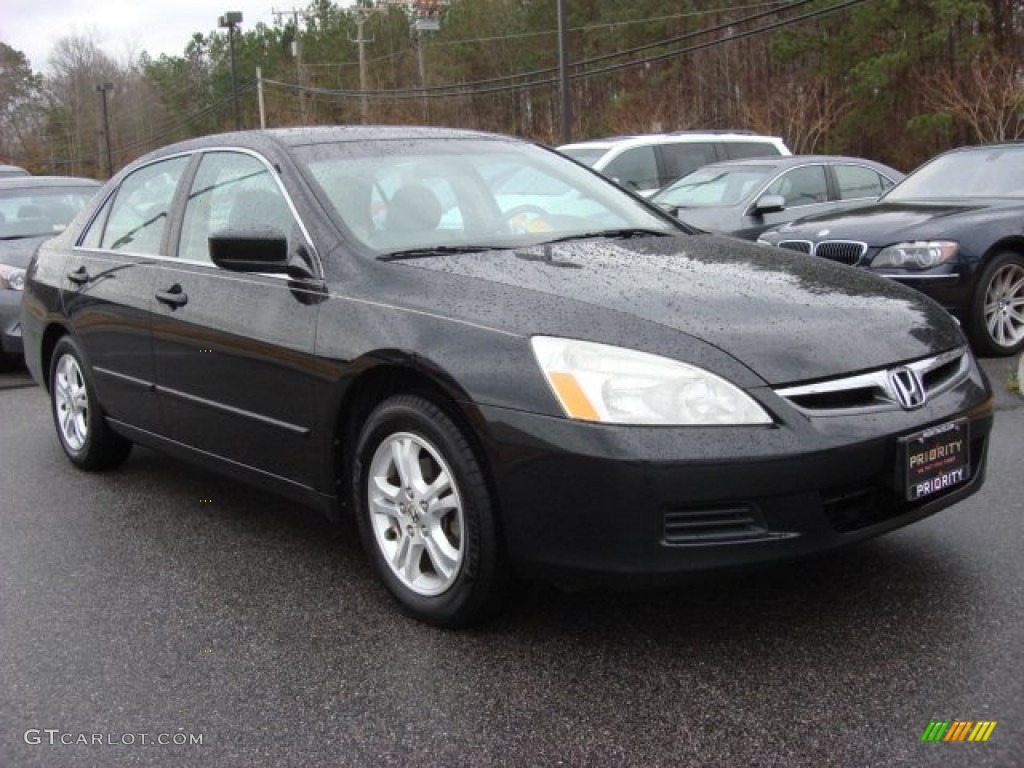 2006 Accord EX-L Sedan - Nighthawk Black Pearl / Ivory photo #7