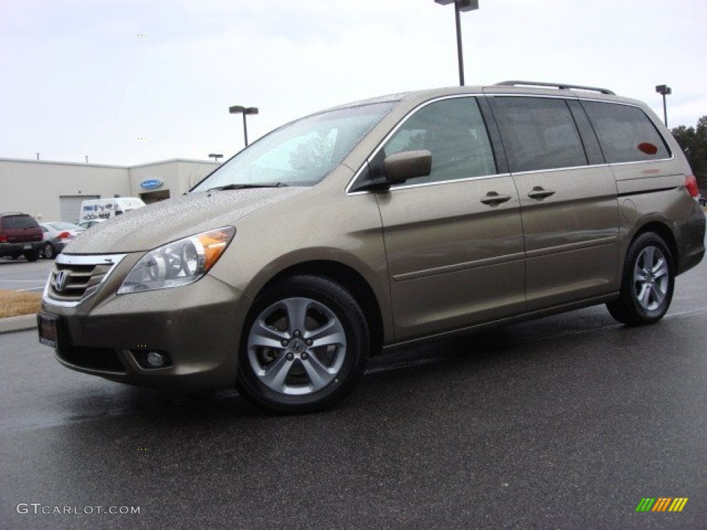 2009 Odyssey Touring - Mocha Metallic / Ivory photo #2