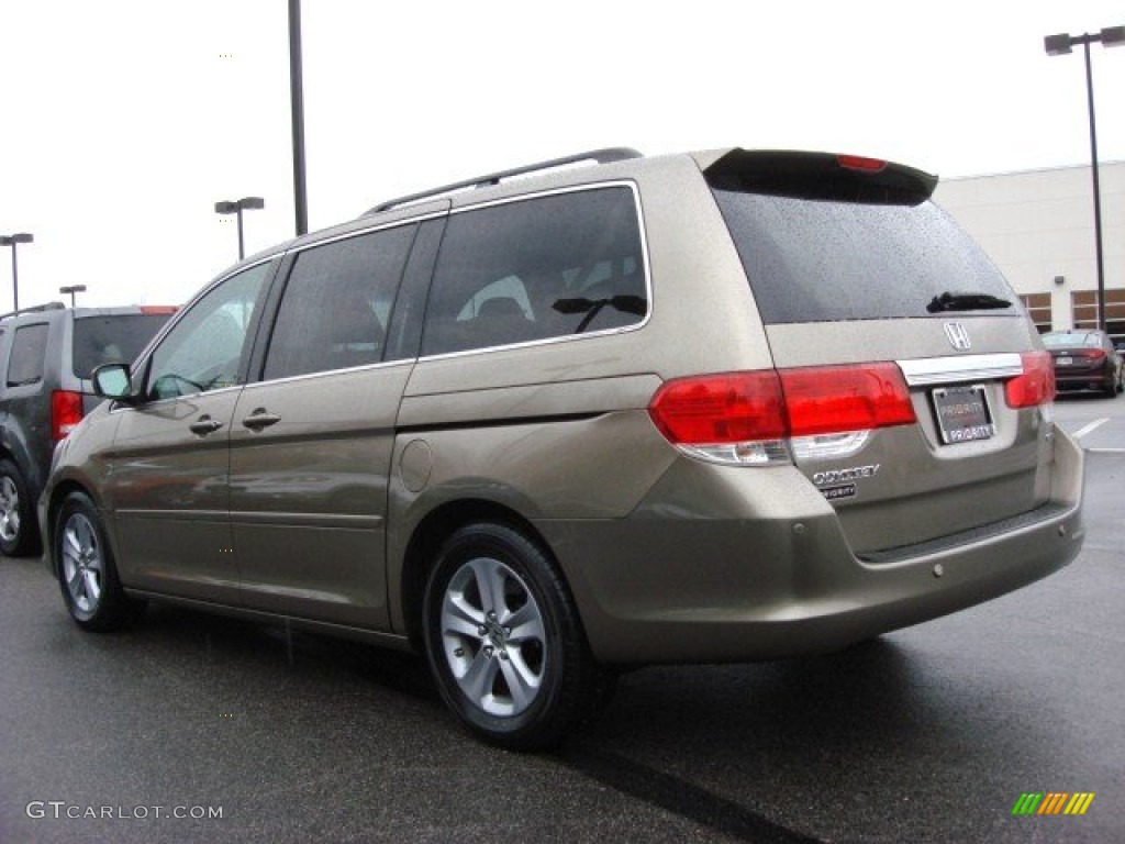 2009 Odyssey Touring - Mocha Metallic / Ivory photo #4