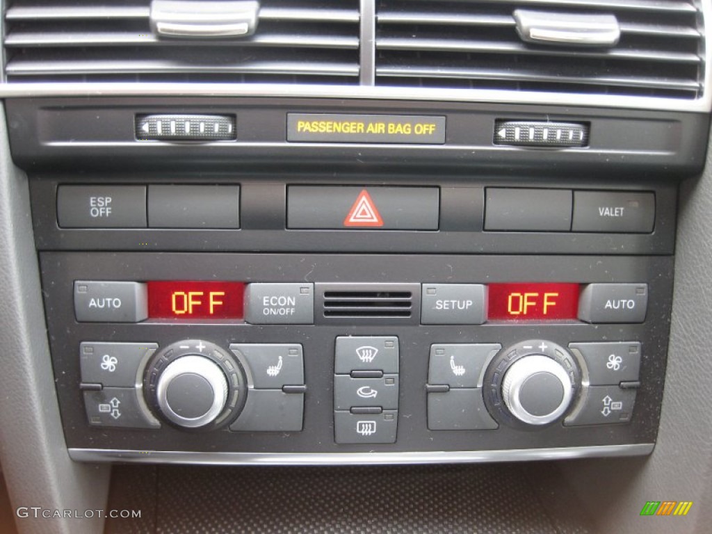 2007 Audi S6 5.2 quattro Sedan Controls Photo #59527885