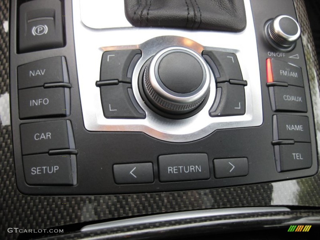 2007 Audi S6 5.2 quattro Sedan Controls Photo #59527891