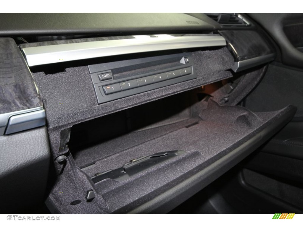 2009 BMW 7 Series 750i Sedan Glove Box Photo #59530778