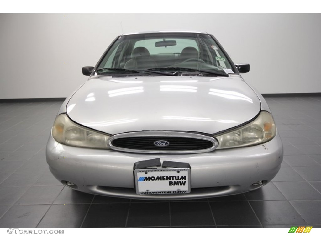 2000 Contour SE - Silver Frost Metallic / Greystone photo #8