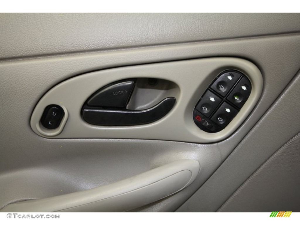 2000 Contour SE - Silver Frost Metallic / Greystone photo #26