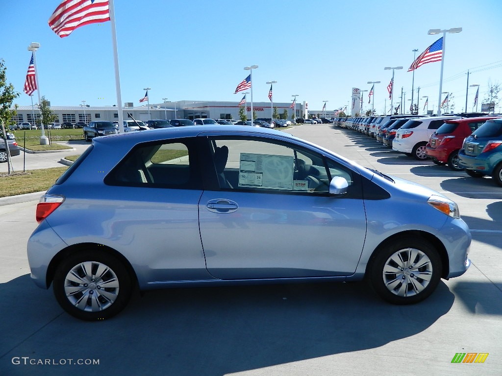 Wave Line Blue Pearl 2012 Toyota Yaris LE 3 Door Exterior Photo #59533707