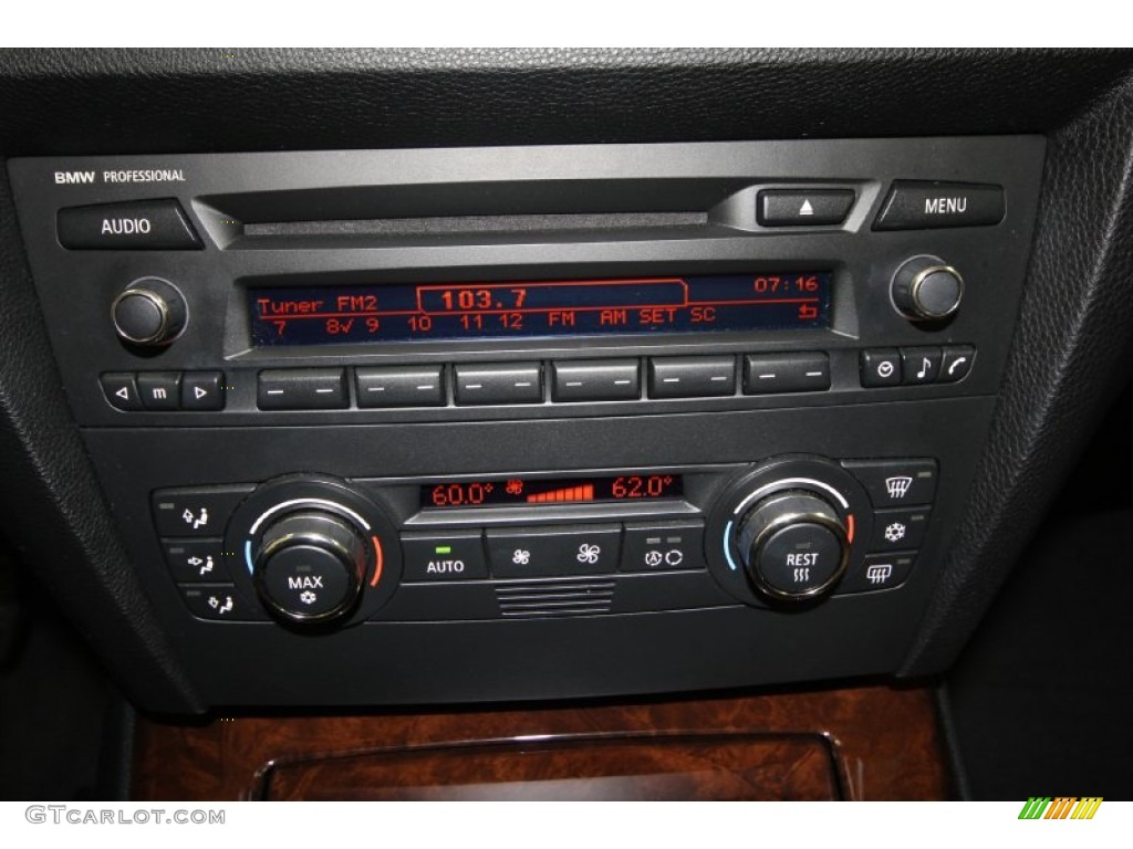 2008 BMW 3 Series 328i Coupe Audio System Photos