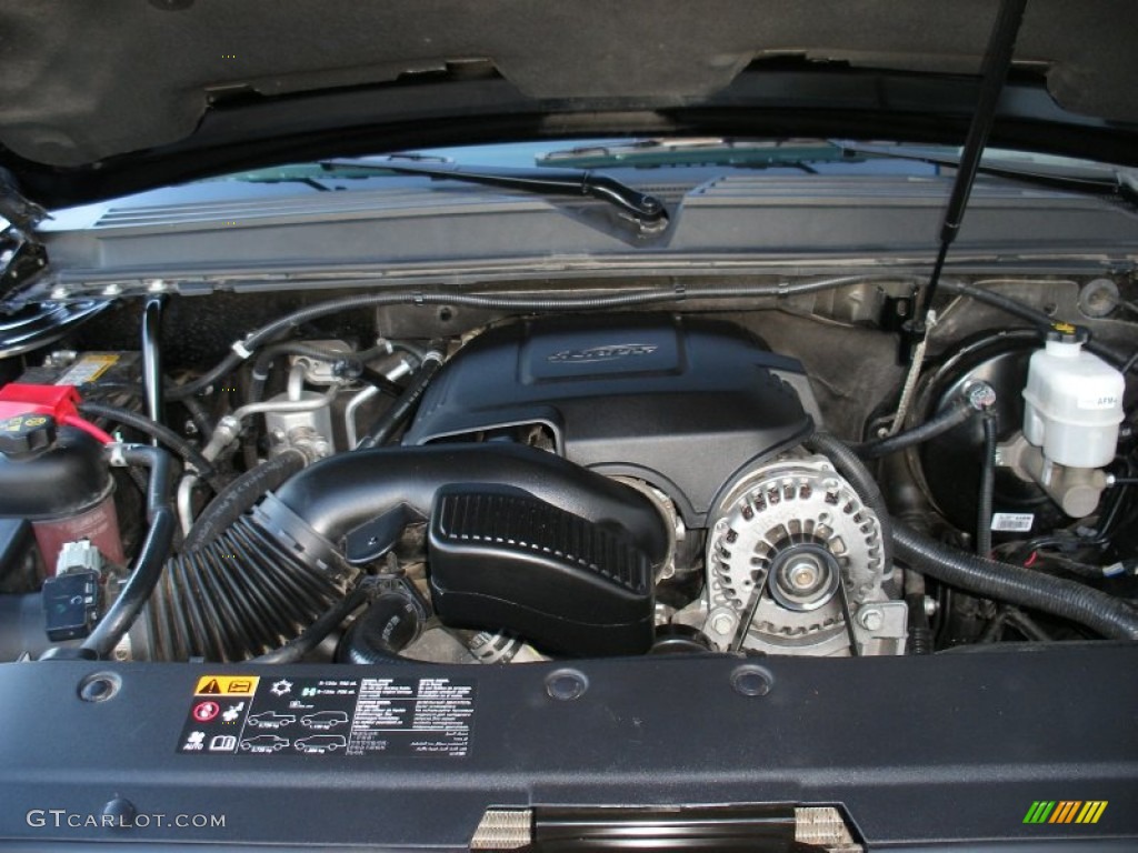 2011 Chevrolet Suburban LT 4x4 5.3 Liter OHV 16-Valve Flex-Fuel Vortec V8 Engine Photo #59538196