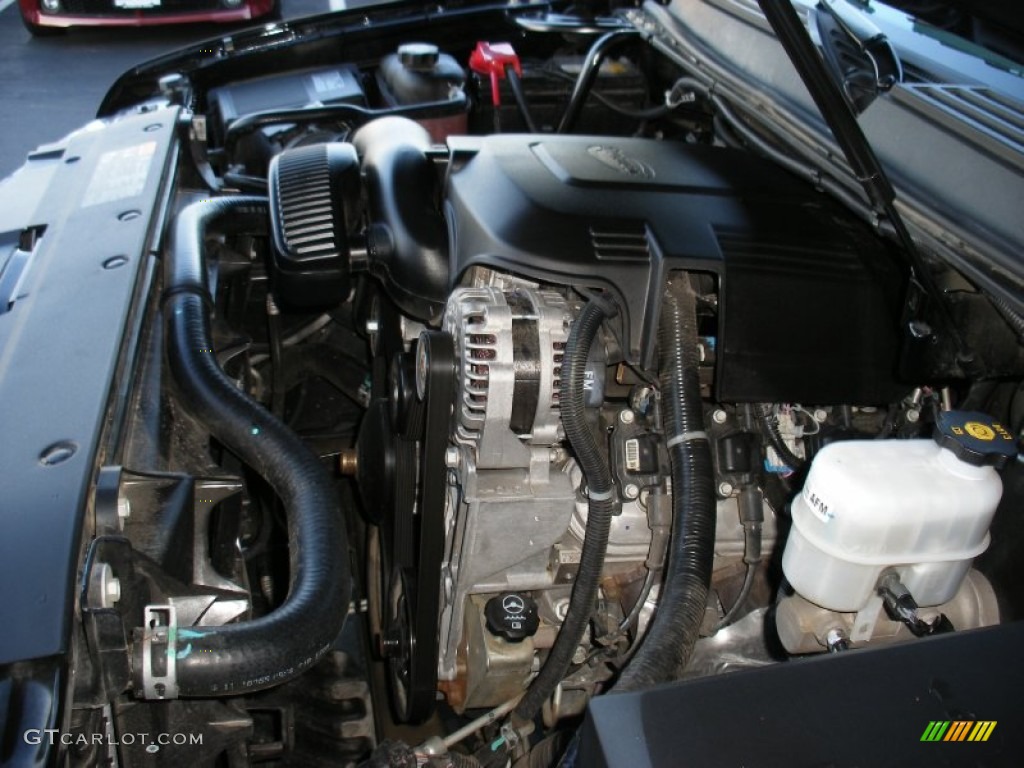 2011 Chevrolet Suburban LT 4x4 5.3 Liter OHV 16-Valve Flex-Fuel Vortec V8 Engine Photo #59538205