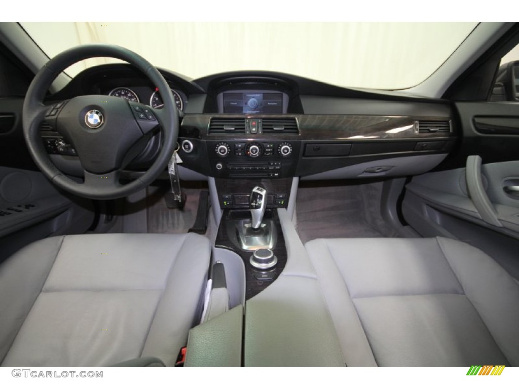 2008 BMW 5 Series 528i Sedan Grey Dashboard Photo #59538757