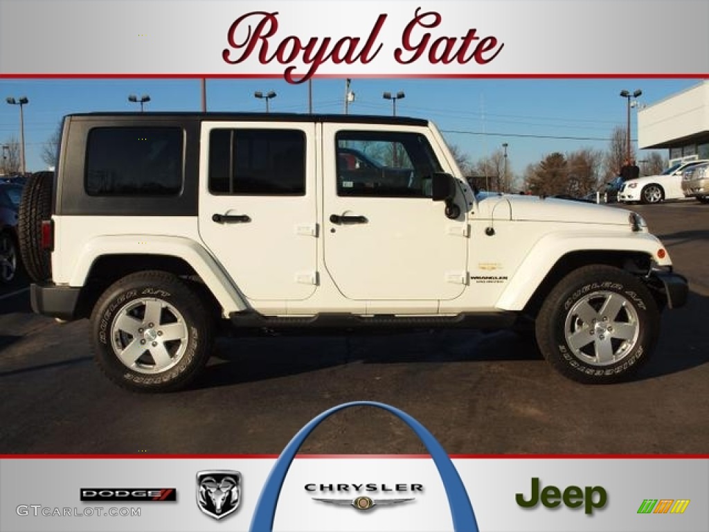 2010 Wrangler Unlimited Sahara 4x4 - Stone White / Dark Slate Gray/Medium Slate Gray photo #1