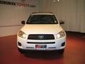 Super White - RAV4 4WD Photo No. 2