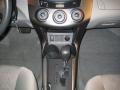 Super White - RAV4 4WD Photo No. 12