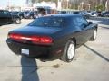 Pitch Black - Challenger SXT Photo No. 5