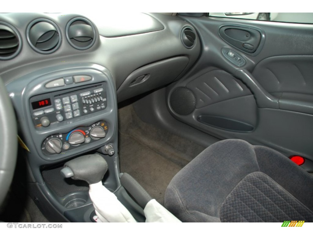 2000 Grand Am GT Sedan - Arctic White / Dark Pewter photo #6